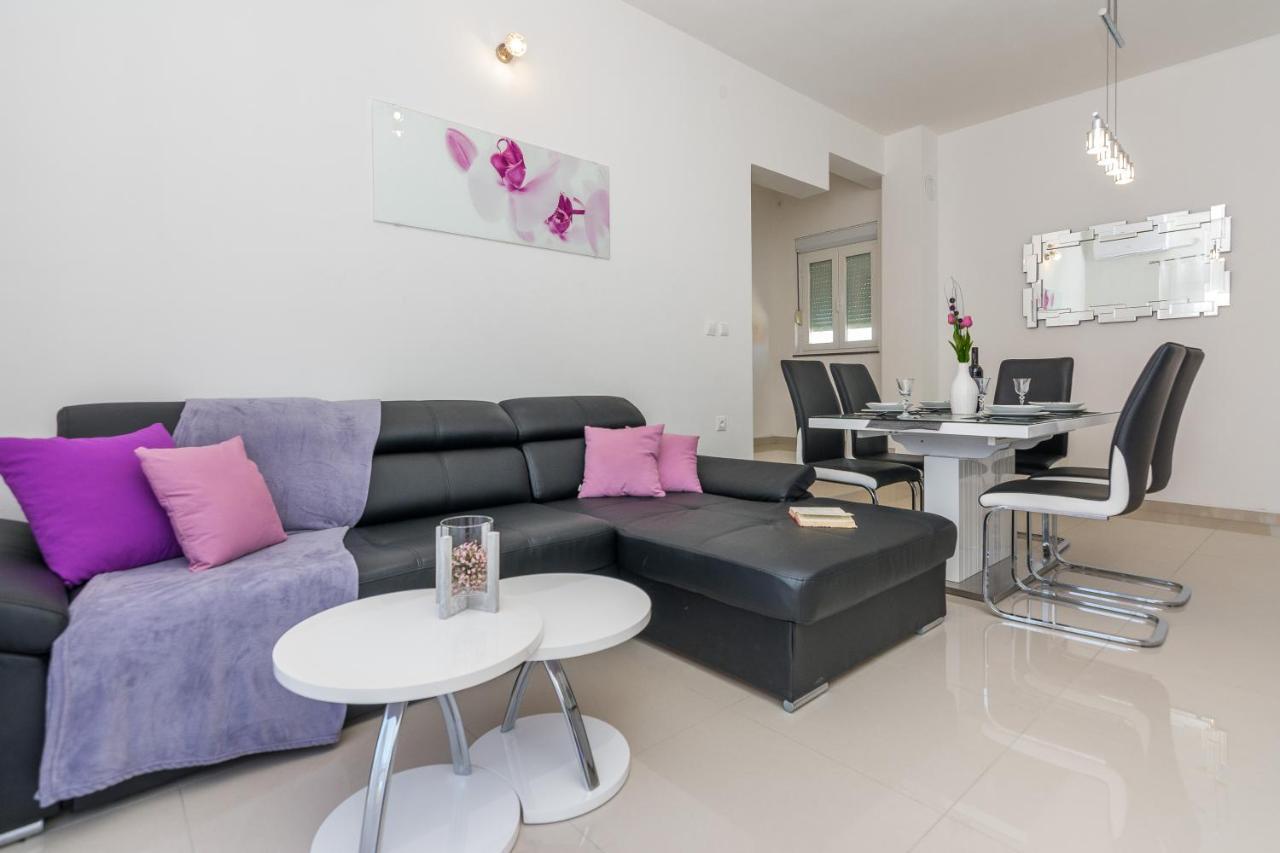 Apartments Marko Sukošan المظهر الخارجي الصورة